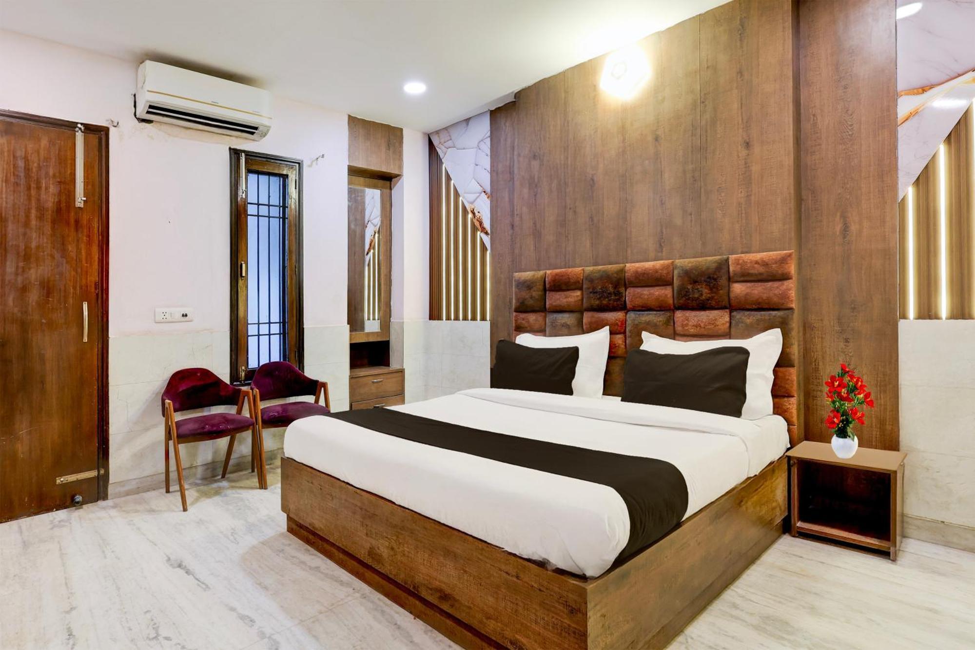 Super Hotel O Alipur Narela Extérieur photo